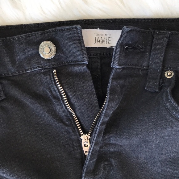 Topshop Jamie Black Distressed Jeans - Picture 4 of 8